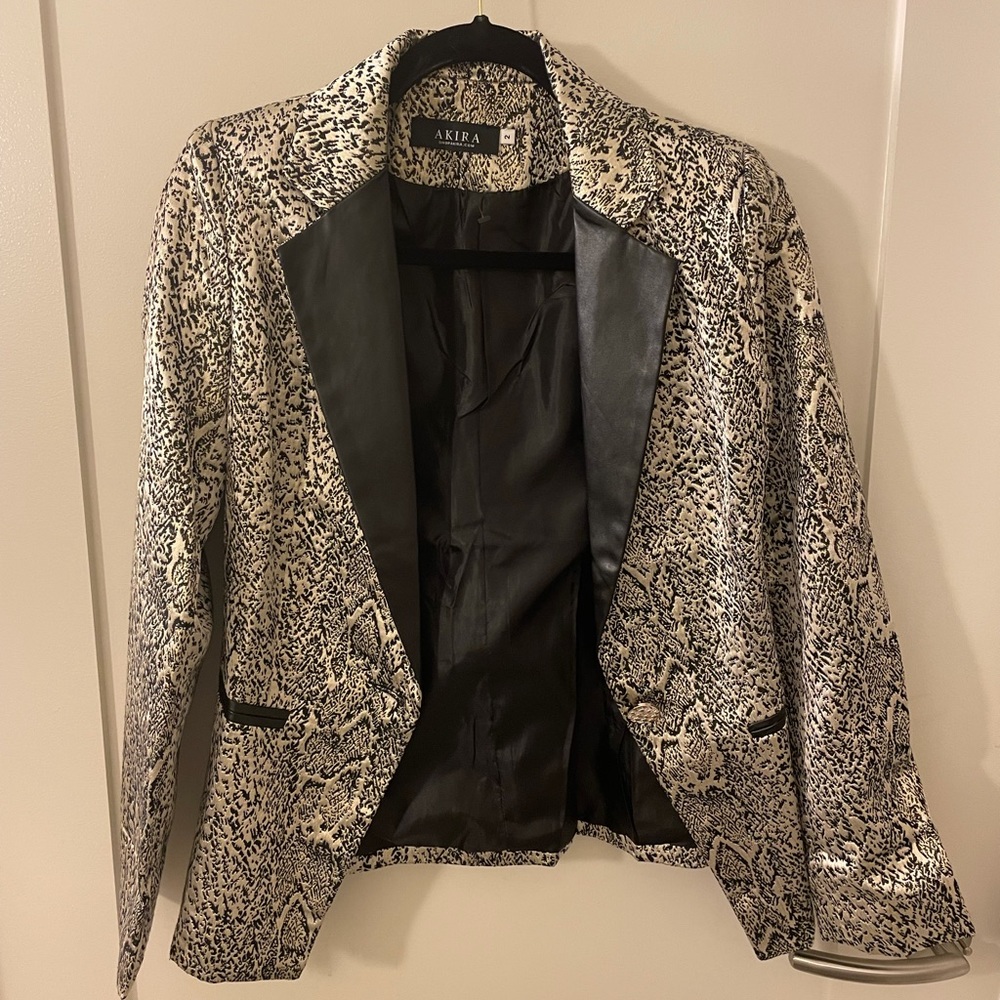 Cocktail Jacket - Picture 3 of 4